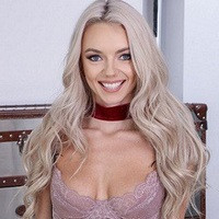 Molly Mae (Bree Olson)