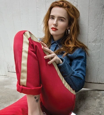 Zoey Deutch