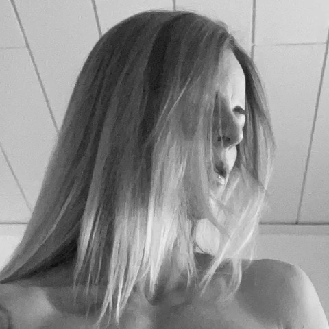 SexyMilf84