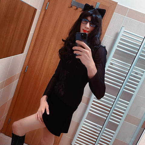 Zhenya Sissy