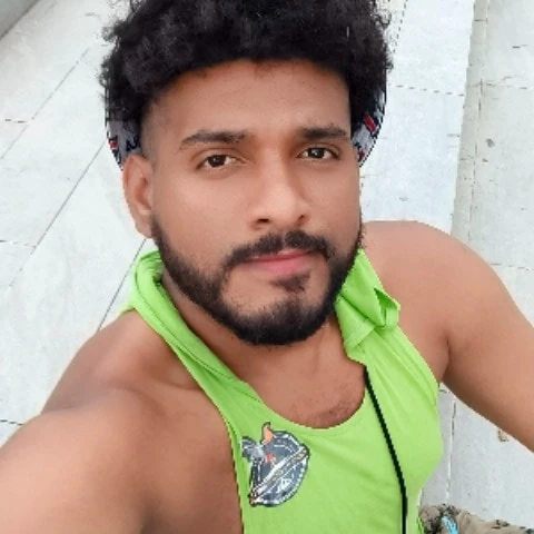 Jhon Smith j