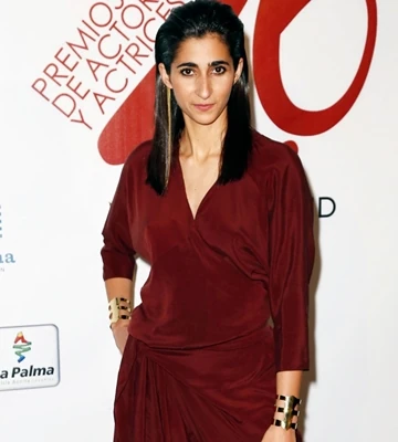 Alba Flores