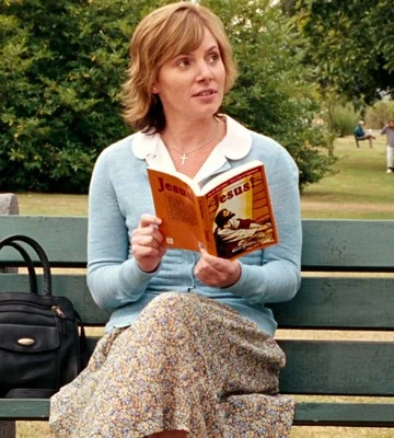 Victoria Bidewell