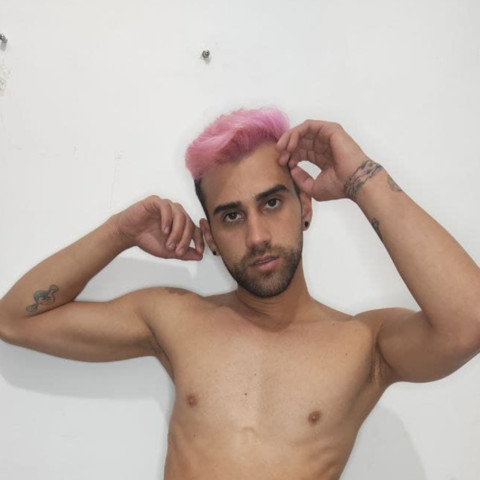LukasFuckHiLL