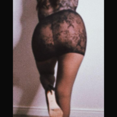 Mrs Noir